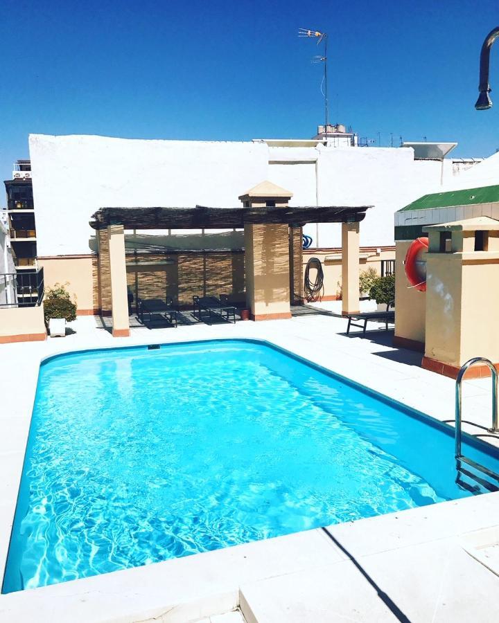 Agua II & Seasonal Pool By Ele Apartments Malaga Exterior photo